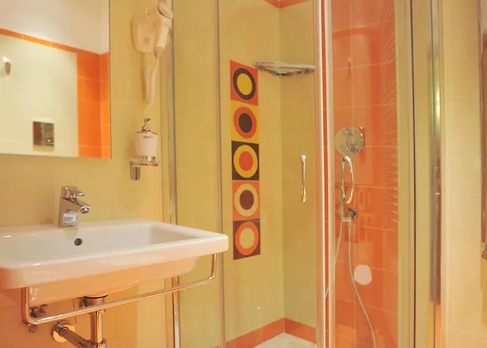 Residenza Adriana רומא