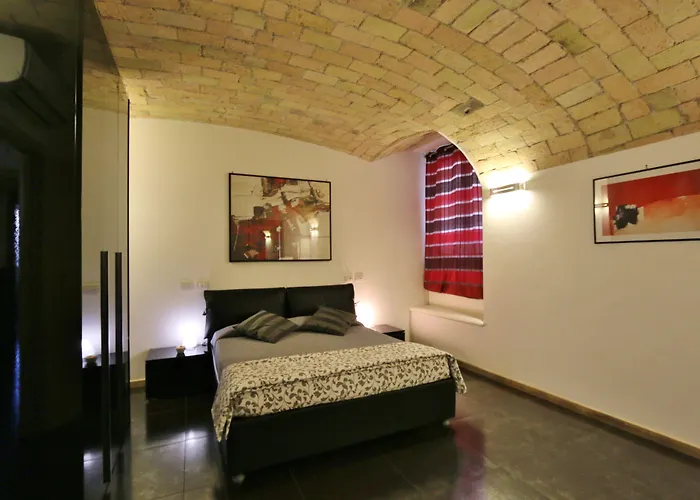 Residenza Adriana בית הארחה 4*