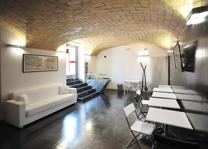 Residenza Adriana בית הארחה 4*